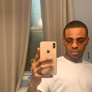 Meet your Posher, Demond